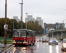 Autobus marki Ikarus obsłuży niedzielny kurs specjalny na historycznej trasie linii A