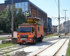 Awaria na ul. Traugutta: Tramwaje linii 2, 10 i 12 na trasach objazdowych