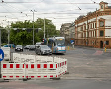 Rozpoczyna się ostatni etap prac związanych z remontem torowiska na pl. Jana Pawła II