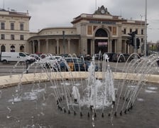 Podczas wycieczki rowerowej śladami wrocławskich dworców, warto zwiedzić stację Wrocław Świebodzki