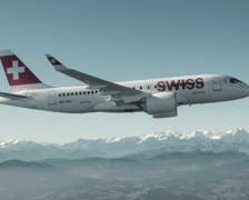 10. miejsce w rankingu Skytrax ? Swiss International Air Lines. Jedyna linia lotnicza z TOP 10, którą spotkamy na wrocławskim lotnisku. Obsługuje połączenia do Zurychu i z powrotem.