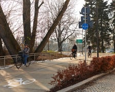 Łącznik rowerowo-pieszy pomiędzy mostem Grunwaldzkim a bulwarem Kaczyńskich