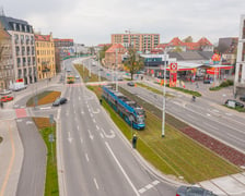 Przejazd próbny tramwaju nową trasą przez Popowice.