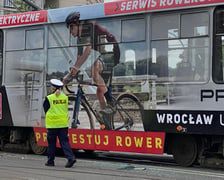 W okolicach dworca świebodzkiego zderzyły się dwa tramwaje. Spowodowało to duże utrudnienia w ruchu.