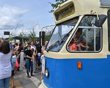 Komunikacyjny piknik na nowej pętli Wrocław Nowy Dwór (P+R). Impreza zorganizowana została z okazji uruchomienia tramwajów na Nowy Dwór, co nastąpi jutro, w niedzielę 3 września.