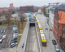 <p>MPK Wrocław zaprezentowało wszystkie swoje elektryczne autobusy na placu Wolności.</p>