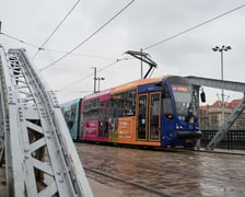 MPK prezentuje swój tramwaj poświęcony Torywolucji.
