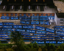 Kilkadziesiąt tramwajów stacjonujących na zajezdni Borek.