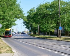 Ulica Reymonta - stan obecny. Za 1,5 roku poznamy efekt pracy biura projektowego, które przygotuje dokumentację niezbędną do przeprowadzenia remontu