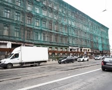 Na 270-metrowym odcinku ulicy Pułaskiego - między Małachowskiego a Kościuszki - do gruntownego remontu jest wszystko: jezdnia, tory i chodniki, a także liczne sieci podziemne