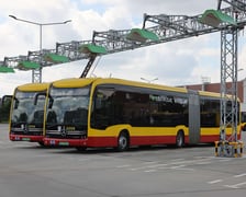 Ładowanie autobusów elektrycznych na zajezdni Obornicka
