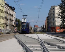 Remont torów na ulicy Grabiszyńskiej na wysokości skrzyżowania z Zaporoską i Szpitalną.
