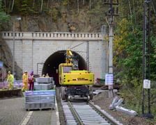 Prace w tunelu w Dłupolu Zdrój