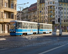 Skrzyżowanie Dubois z Pomorską. Tu w ramach Torywolucji MPK wymieni cztery rozjazdy i skrzyżowanie torów
