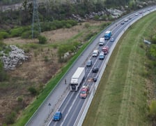 <p>Wypadek i utrudnienia w ruchu na Wschodniej Obwodnicy Wrocławia, 15.04.2025</p>