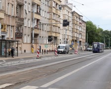 Przystanki wiedeńskie przy skrzyżowaniu ulic Sienkiewicza i Piastowskiej w przeddzień uruchomienia
