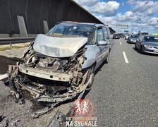 <p>Wypadek na AOW - zderzyły się trzy samochody (24 sierpnia)</p>