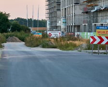 Aleja Architektów i jej otoczenie - istniejące i powstające budynki na Nowych Żernikach na osiedlu Leśnica