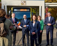 Prezes Daimler Buses Polska Mirosława Rudzka podczas konferencji poświęconej podpisaniu umowy na 100 autobusów Mercedes Conecto dla MPK Wrocław