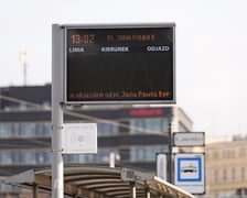 Naprawa torowiska na Legnickiej przy pl. Jana Pawła II