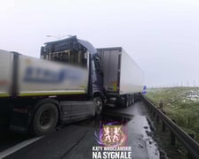 Zderzenie czterech samochodów ciężarowych na A8 - Autostradowej Obwodnicy Wrocławia