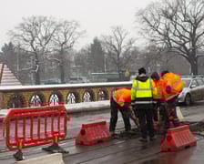 <p>MPK Wrocław usuwa awarię tor&oacute;w na Moście Osobowickim</p>