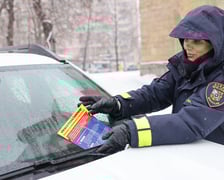 W akcję informacyjną dotyczącą objazdów i zmian w komunikacji miejskiej włączyli się strażnicy miejscy