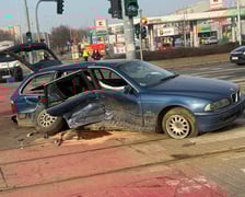<p>Wypadek przy skrzyżowaniu Bardzkiej i Armii Krajowej - 27 lutego</p>