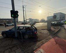 <p>Wypadek przy skrzyżowaniu Bardzkiej i Armii Krajowej - 27 lutego</p>