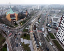 <p>Autobusy jeżdżą już po Bardzkiej, niezależnie od kork&oacute;w - 21 marca 2026</p>