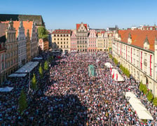 <p>Gitarowy Rekord Świata, Wrocław, 1.05.2026. Widok z drona.</p>