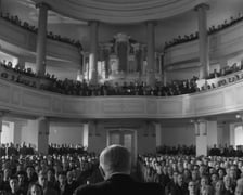 <p>Wykład Thomasa Manna filmowany w kościele w Wałbrzychu</p>