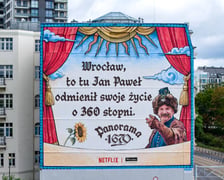 Mural z portretem Jana Pawła z serialu 1670, Wrocław, 19 sierpnia 2026