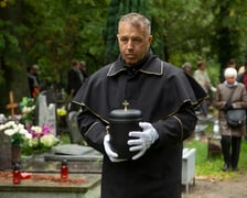 Pogrzeb redaktora Krzysztofa Kucharskiego na Cmentarzu Grabiszyńskim we Wrocławiu