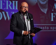 <p>16. Festiwal Reżyserii Filmowej i 12. Festiwal Aktorstwa Filmowego ruszyły w sobotę we Wrocławiu. Na zdjęciu Piotr Gąsowski</p>