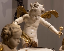 <p>Dzieła wrocławskiego rzeźbiarza z XVIIIwieku Johanna Georga Urbansky'ego &ndash; aniołki z prospektu organowego kościoła św. Marii Magdaleny&nbsp;</p>