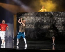 <p>Scena ze spektaklu &bdquo;Odyseja&rdquo; na podstawie Homera we Wrocławskim Teatrze Lalek</p>