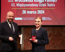 <p>53. Wrocławska Księga Pamięci z okazji 63. Międzynarodowego Dnia Teatru</p>
