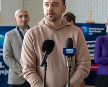 <p>Laureat 30 Kreatywnych Wrocławia &ndash; Bartosz Robaszewski</p>