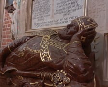<p>Nagrobek biskupa Adama Weisskopfa</p>