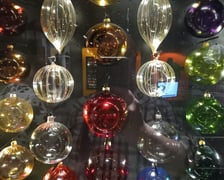 Bombki ze zbiorów Muzeum Bombki w Miliczu