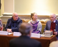 Oprowadzanie po wystawie „Kazanie do ptaków. Wizerunki św. Franciszka z kolekcji prof. Franciszka Kusiaka”