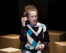 <p>Na zdjęciu Kamila Chruściel jako bohaterka w spektaklu &bdquo;Baaach!&rdquo;</p>