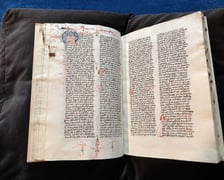 <p>Odzyskany rękopis z XV wieku</p>