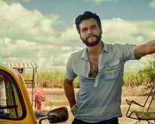 <p class="MsoNormal"><em style="mso-bidi-font-style: normal;"><span style="mso-fareast-font-family: Calibri; mso-bidi-font-family: Calibri; mso-bidi-theme-font: minor-latin; color: #050505;">Tajny agent, </span></em><span style="mso-fareast-font-family: Calibri; mso-bidi-font-family: Calibri; mso-bidi-theme-font: minor-latin; color: #050505;">reż. Kleber Mendon&ccedil;a Filho</span></p>