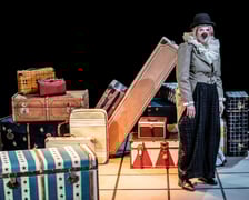 <p>Spektakl "Kaczątko", zdjęcie z pr&oacute;by.</p>