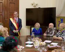 Wizyta seniorów w gabinecie  prezydenta Wrocławia