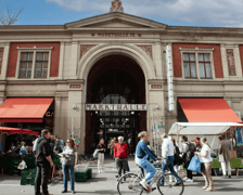 <p>Fasada Markthalle Neun</p>