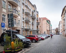 Kamienica po remoncie i ulica Cybulskiego, 14 września 2026
