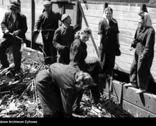 Kobiety pracujące w Pafawagu. Rok 1950.